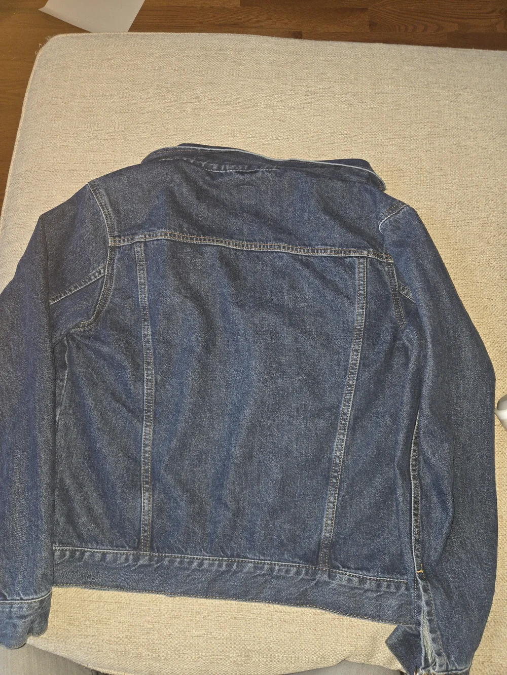 GAP men dark